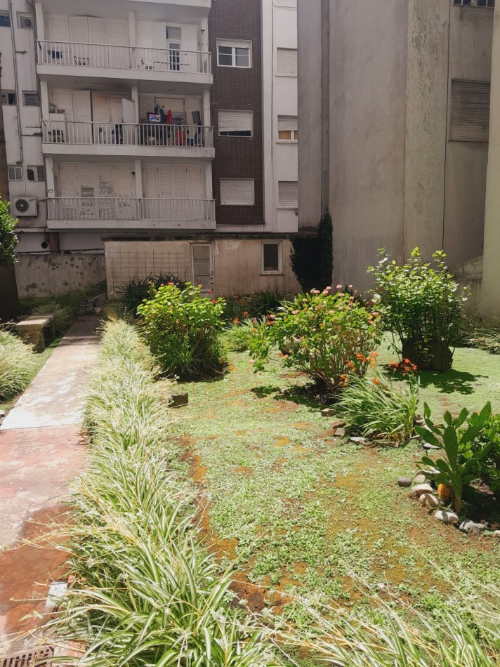 MONOAMBIENTE RECICLADO A 50MTS DE LA COSTA