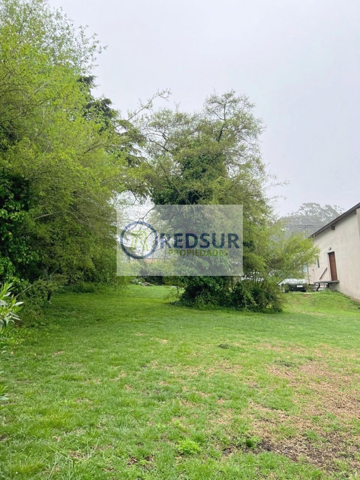TERRENO 784 M2 