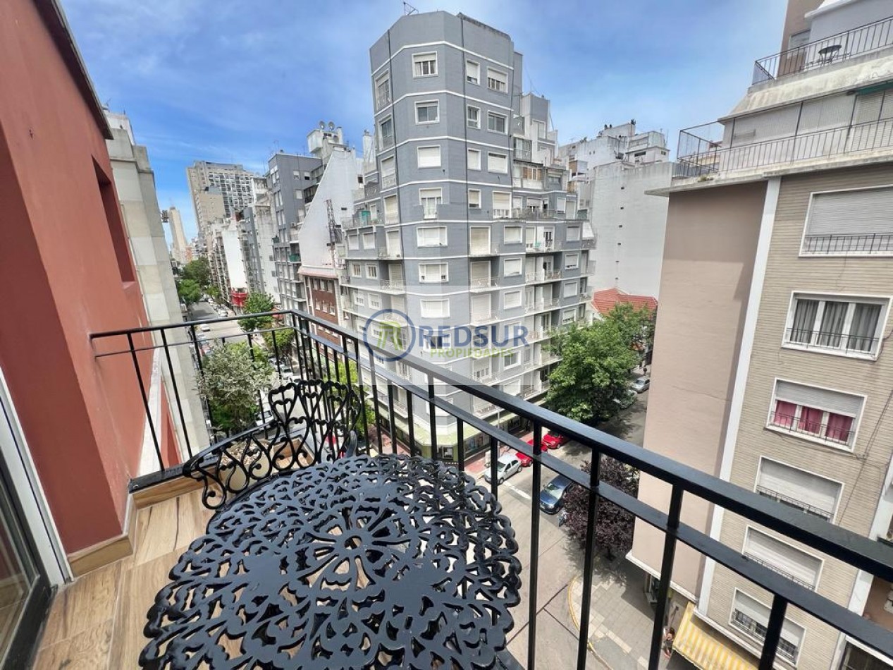 3 ambientes reciclado a la calle con balcon