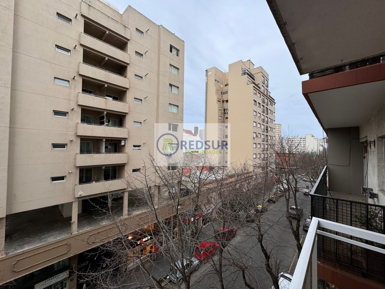 Venta departamento zona La Perla