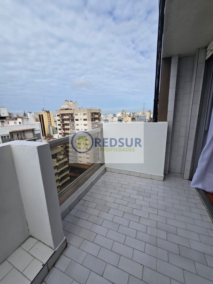 3 amb a la calle c/balcon