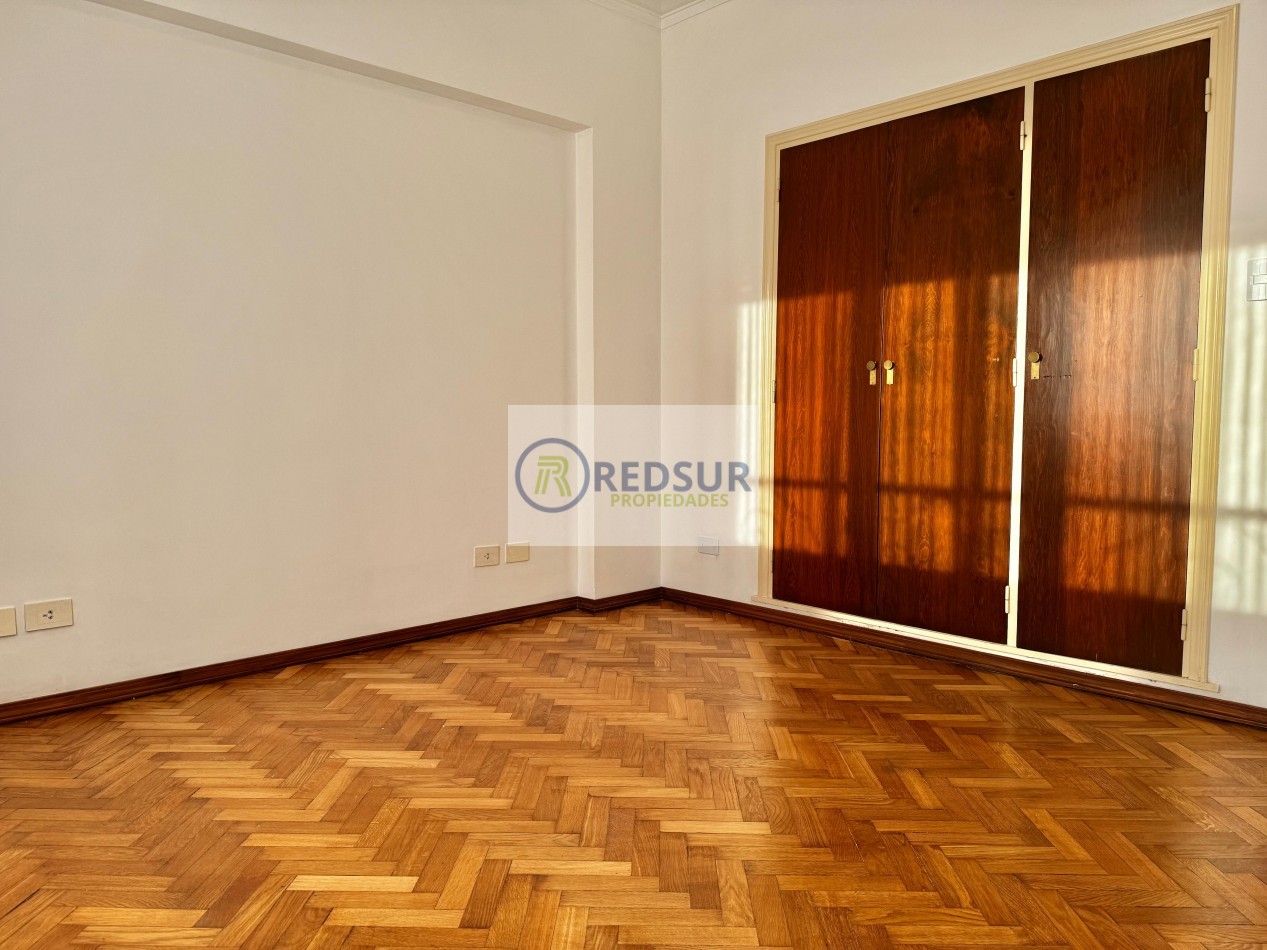 4 ambientes externo con baulera