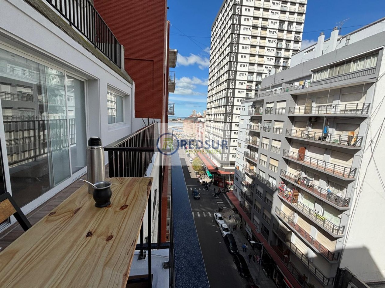 3 amb al fte con balcon terraza 