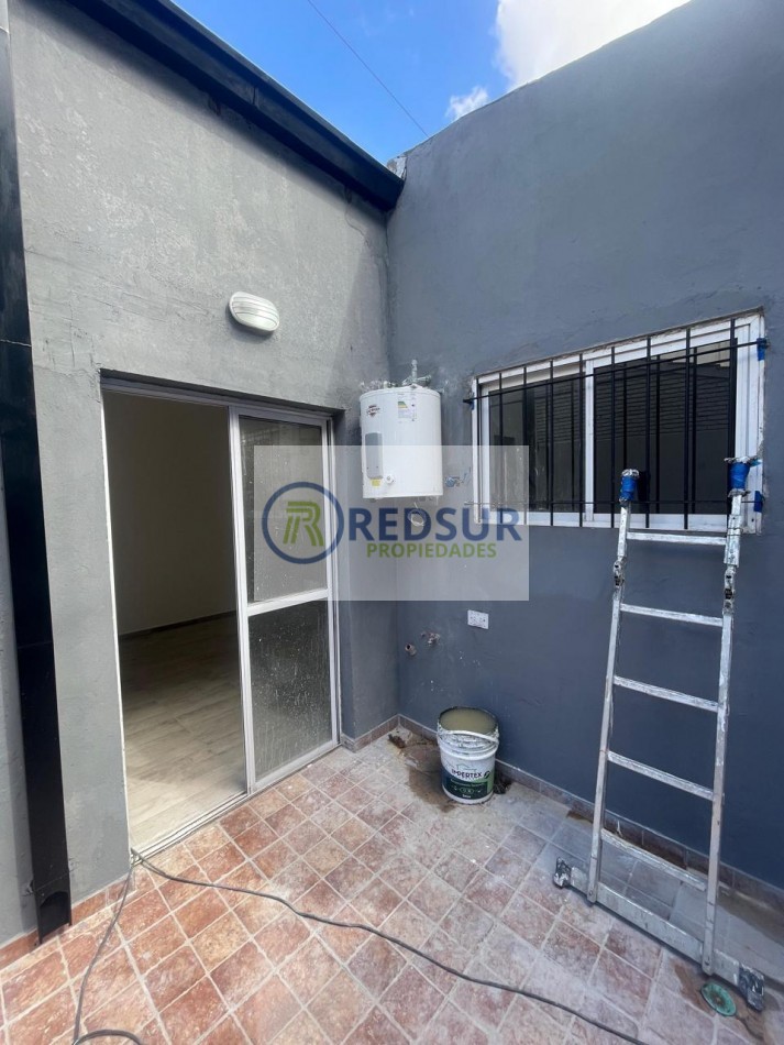 PH 3 AMBIENTES CON PATIO Y COCHERA
