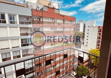 2 AMBIENTES CON BALCON SALIENTE AL FRENTE Y AL CONTRAFRENTE