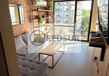 Semipiso 3 ambientes con balcon saliente